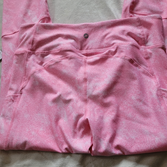 NWT Pink & White Leggings With Secret Pocket - Picture 4 of 11